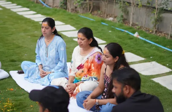 Guided yoga alignment practice