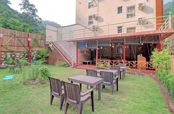 Accommodation at Veda Yoga Ashram 5